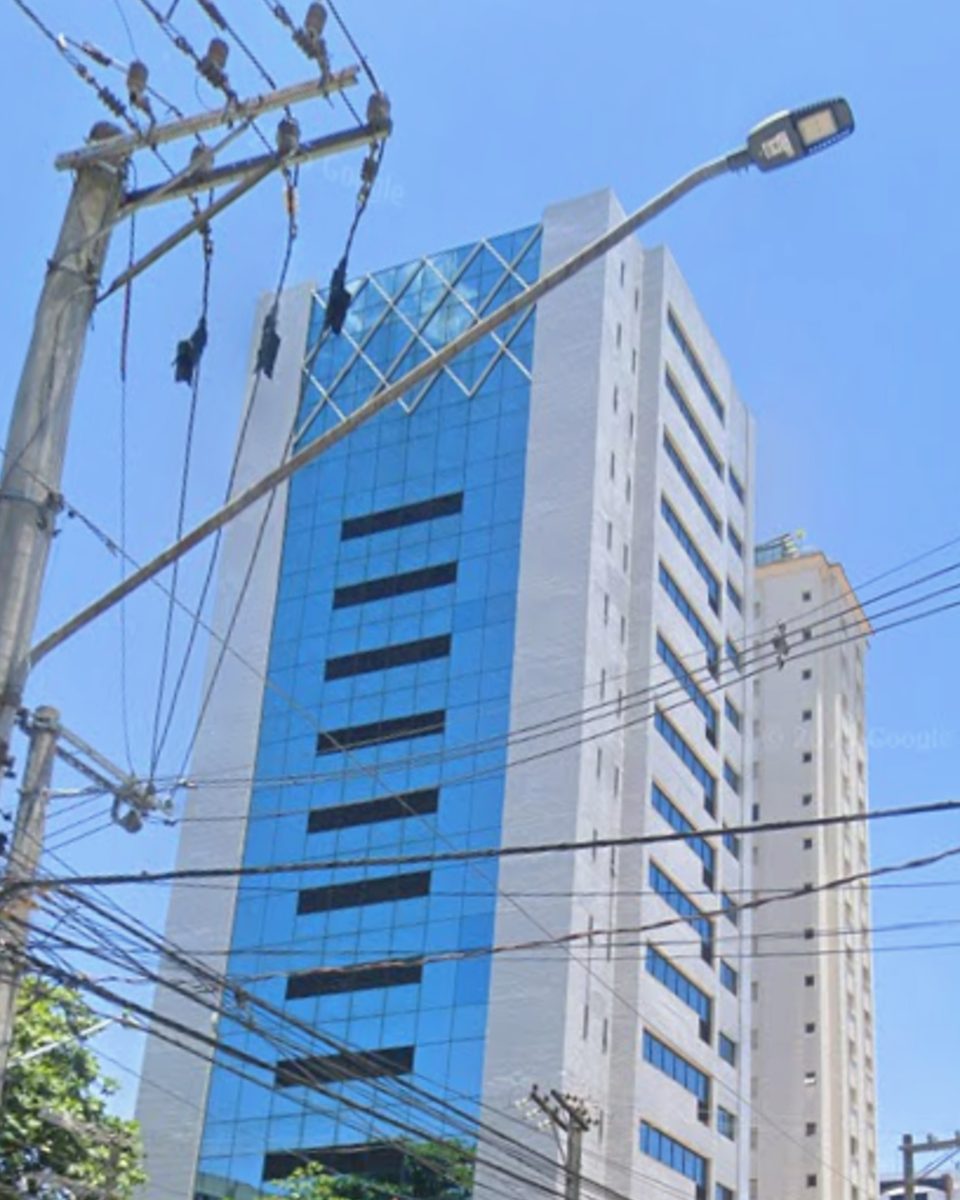 Edifício do consultório na Rua Cunha, 111